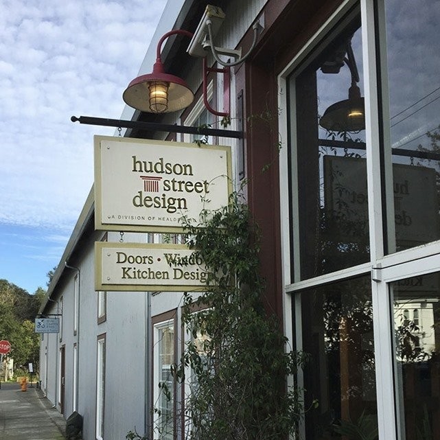 Hunter Douglas Dealer Image
