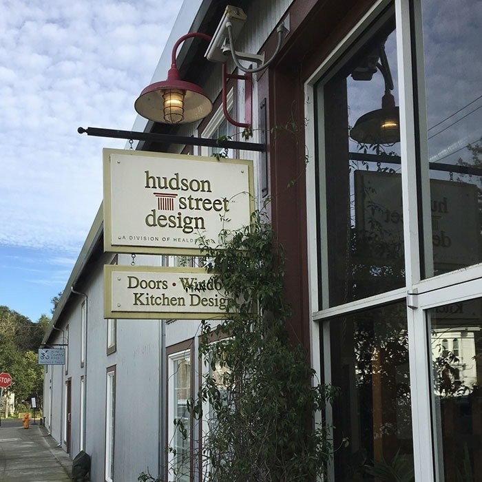 Hunter Douglas Dealer Image